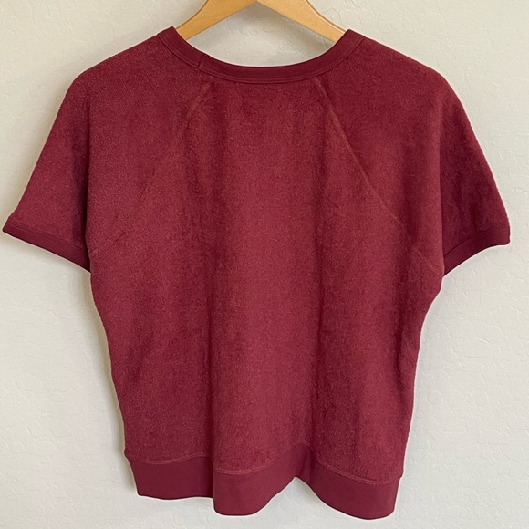 Outerknown Women’s Red Short Sleeve Sweatshirt with Logo NEW w tags Size Medium - Picture 3 of 4